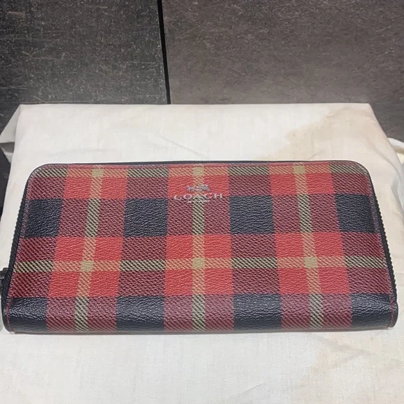 💯 Authentic Coach Chequered Wallet - Picture 2 of 4